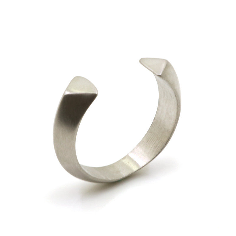 Junky Rings Rifted Steel Ring – RageJunkie